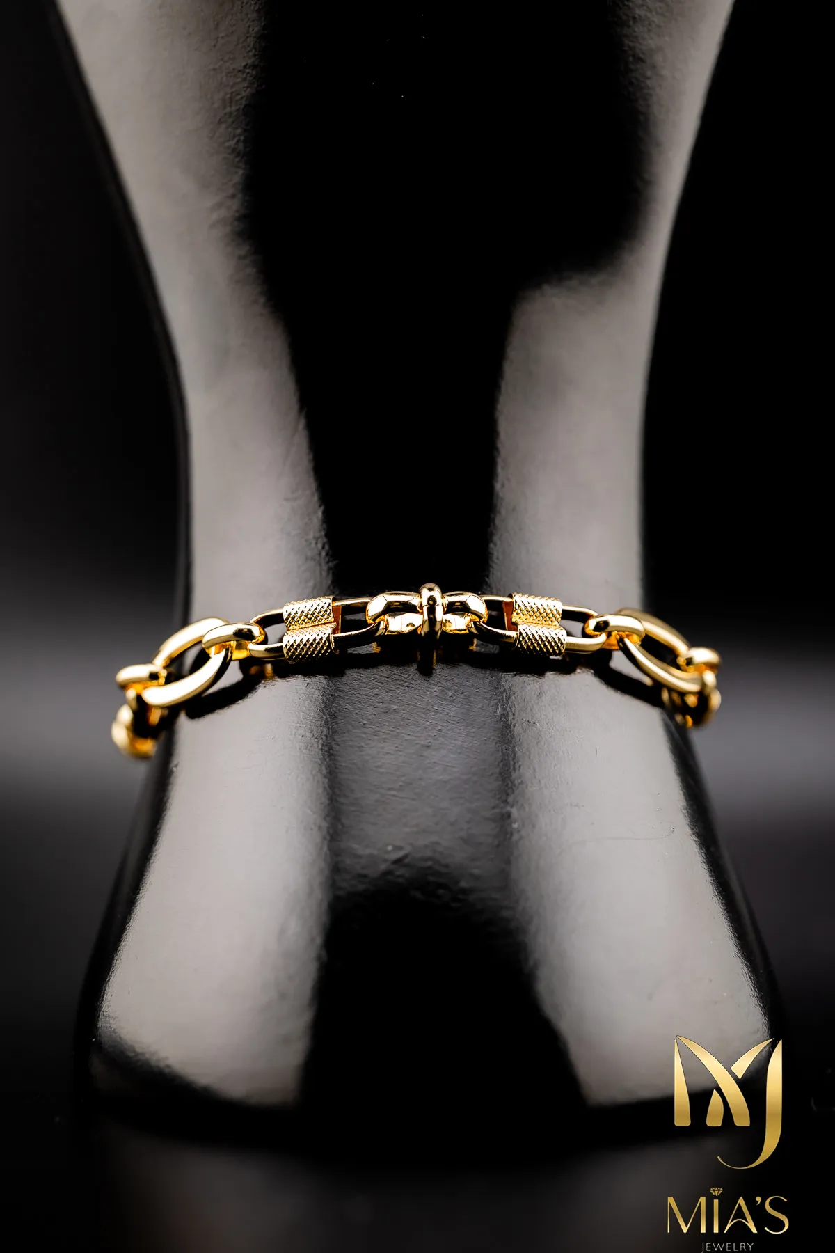 Unisex Gold Plated Industrial Link Bracelet – "Modern Edge" - Image 2